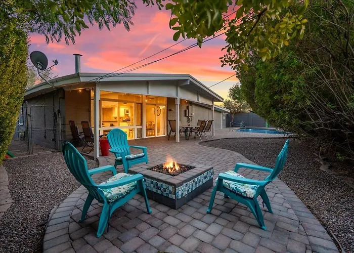 Basketball Court & Heated Pool, 1 Mi To Old Town! *